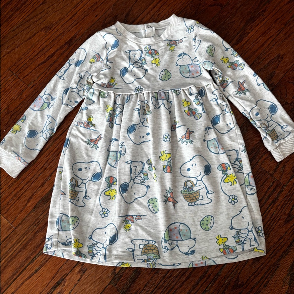 Peanuts White and Blue Snoopy dress size 5T